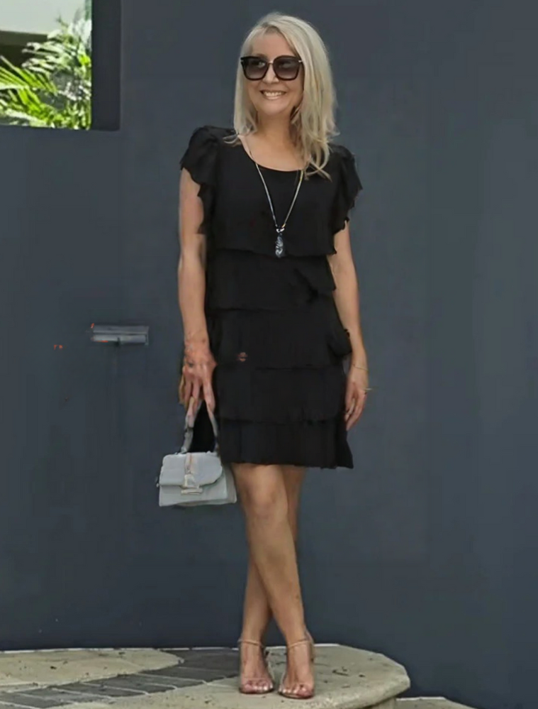 Arelis | Vestido Midi para Mujer con Capas y Mangas Cortas