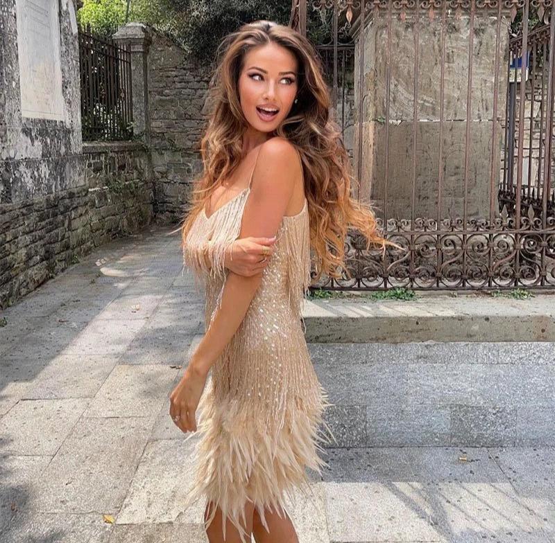 Elora | Vestido de cóctel para mujer con flecos y plumas