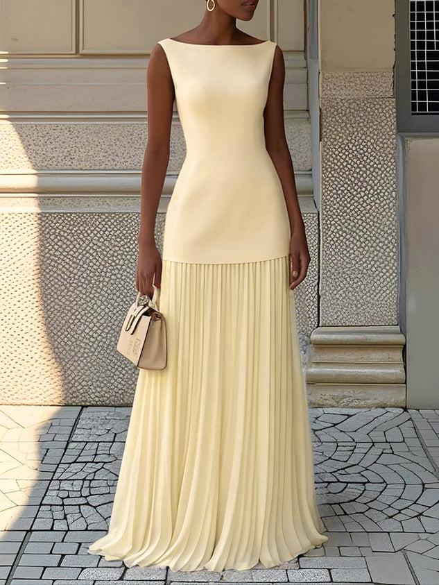 Calira | Vestido maxi con pliegues y sin mangas