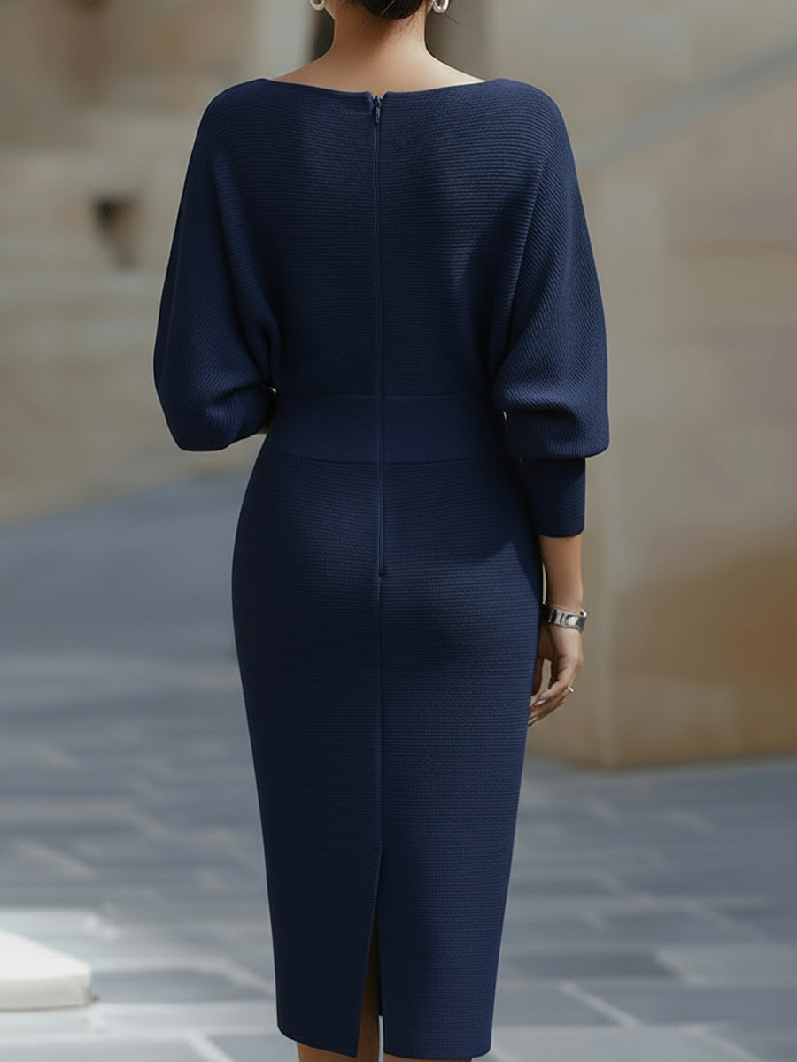 Patricia | Vestido midi con manga media y cuello drapeado ajustado