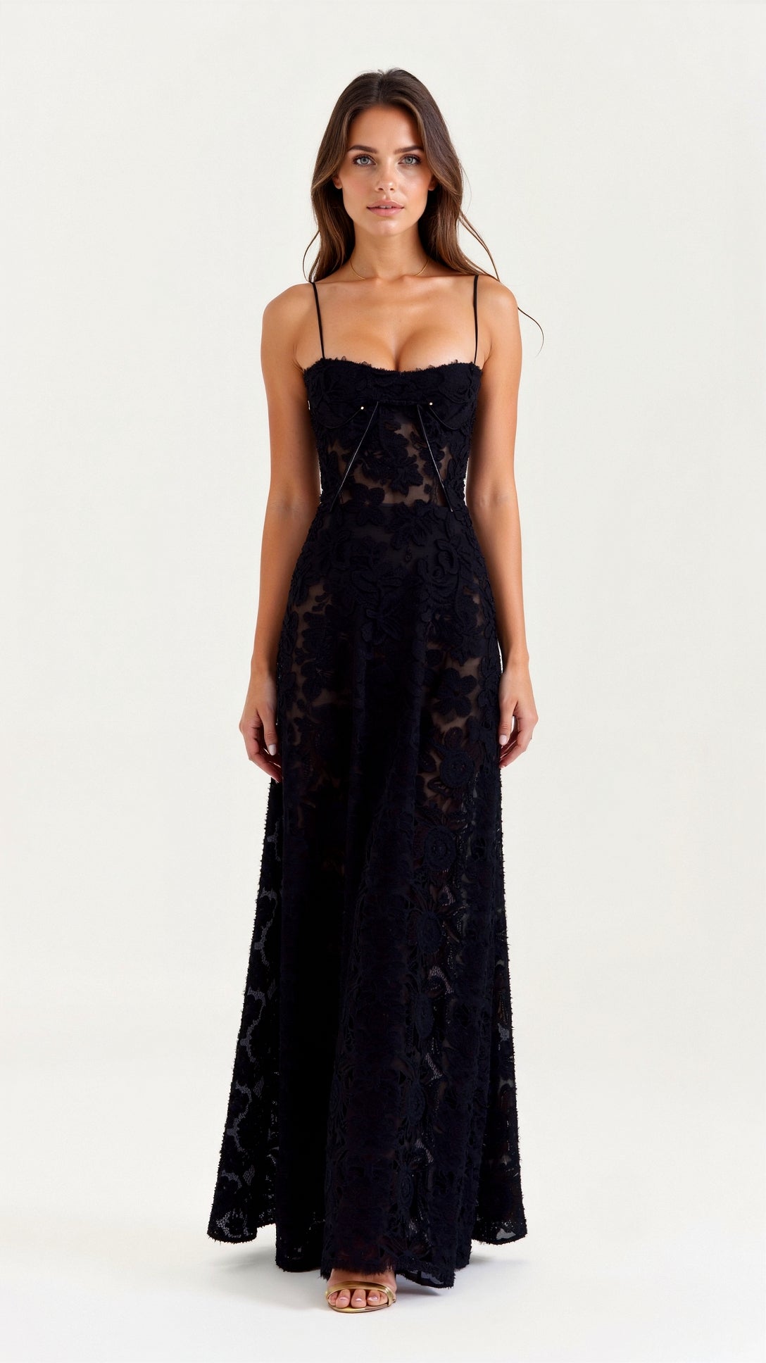 Pavia | Vestido maxi de boda con tirantes finos y diseño fluido para mujer