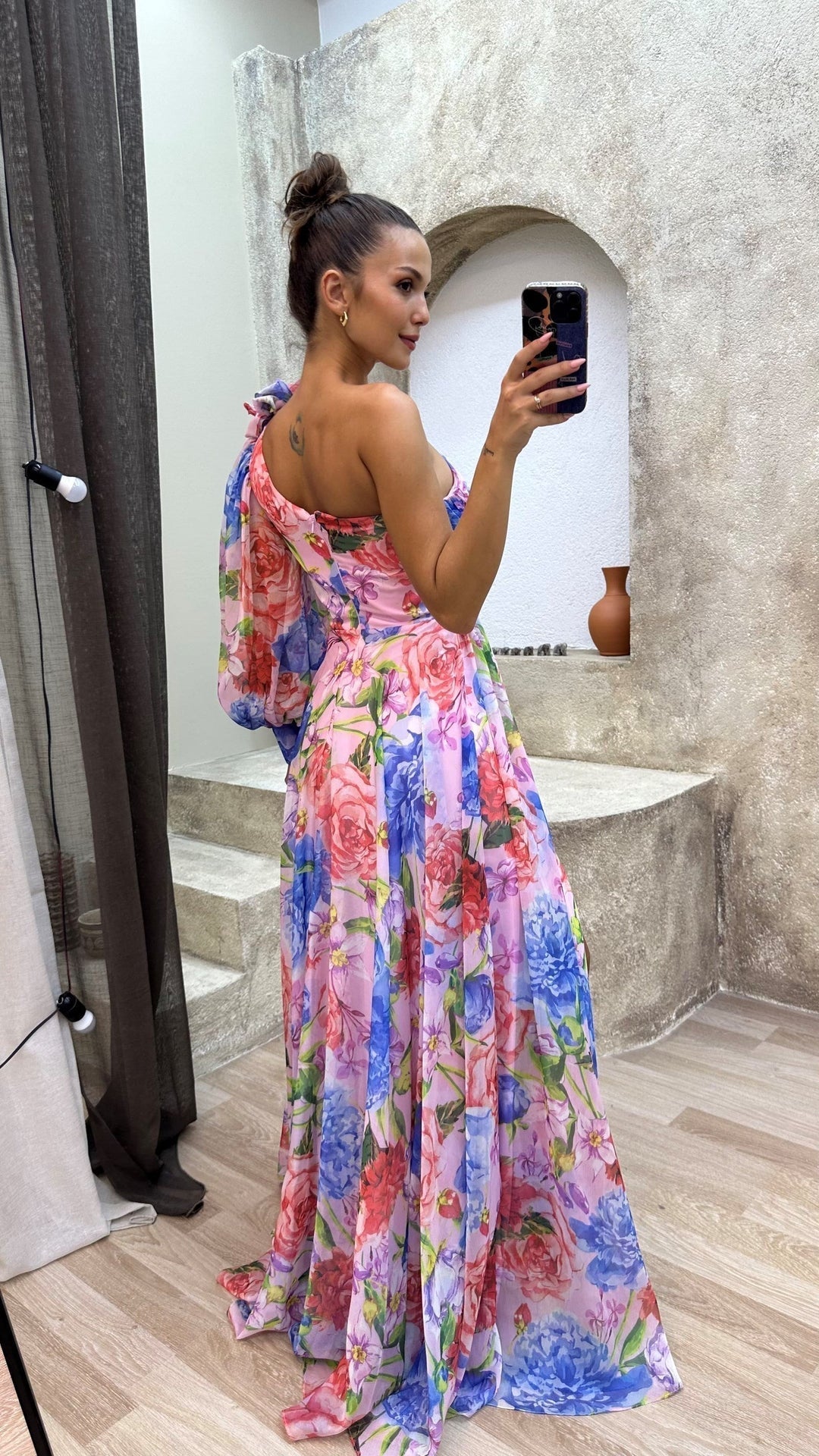 Oria | Vestido maxi elegante para mujer con estampado floral y abertura