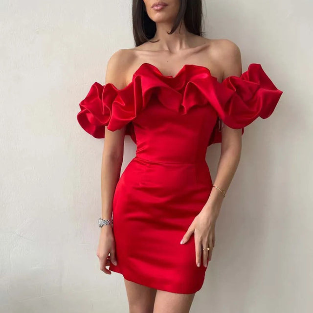 Luvia | Vestido mini con volantes y hombros descubiertos para mujer