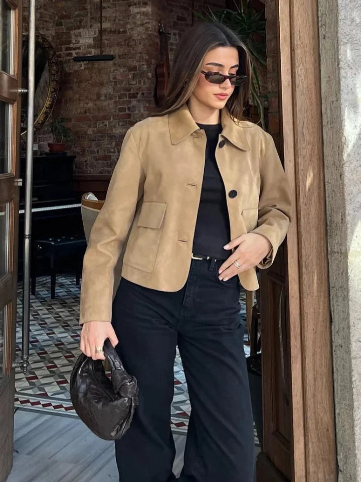 Chaqueta de ante para mujer con cierre de botones Estilo corto Ajuste a medida y bolsillos delanteros para conjuntos elegantes