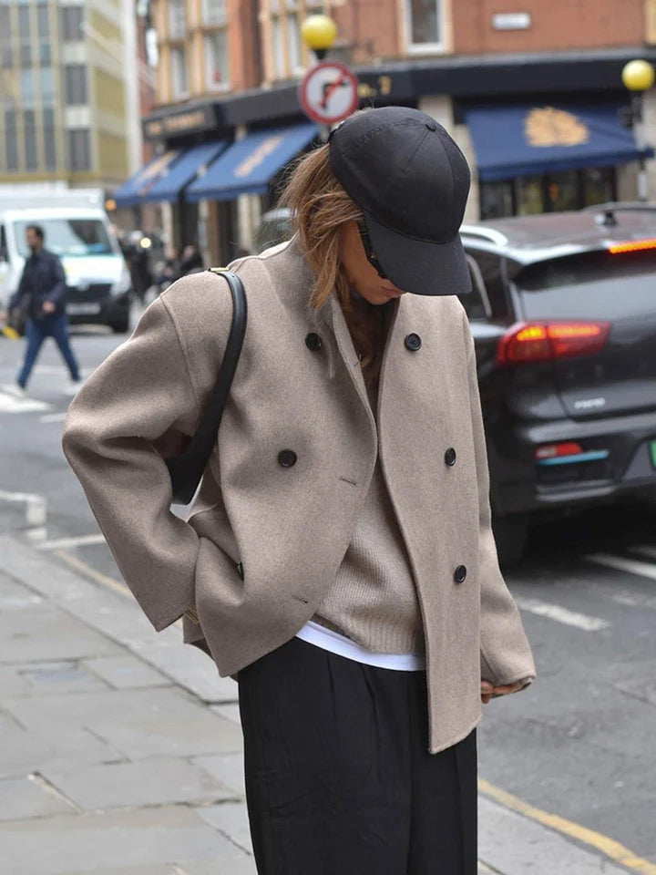 Chaqueta para mujer corte amplio cierre con botones tendencia uso diario