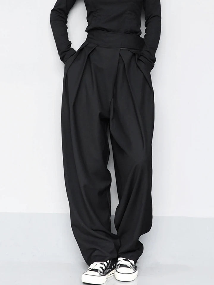 Pantalón ancho con cierre de velcro y gancho, cómodo