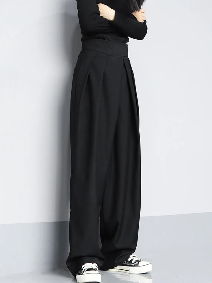 Pantalón ancho con cierre de velcro y gancho, cómodo