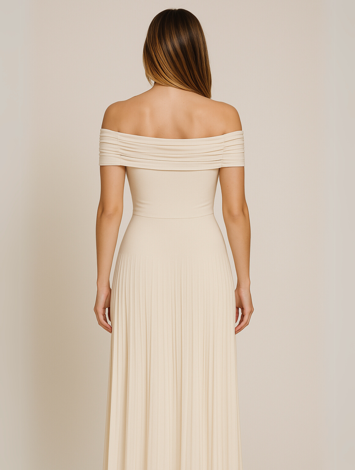 Dalia | Vestido maxi de boda plisado con diseño sin hombros para mujer