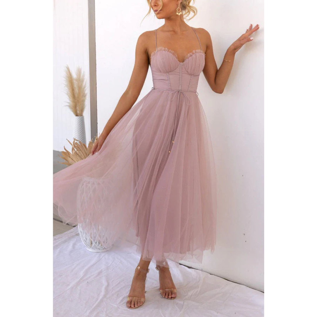 Quelina | Vestido maxi moderno para mujer con tirantes finos | Estilizado