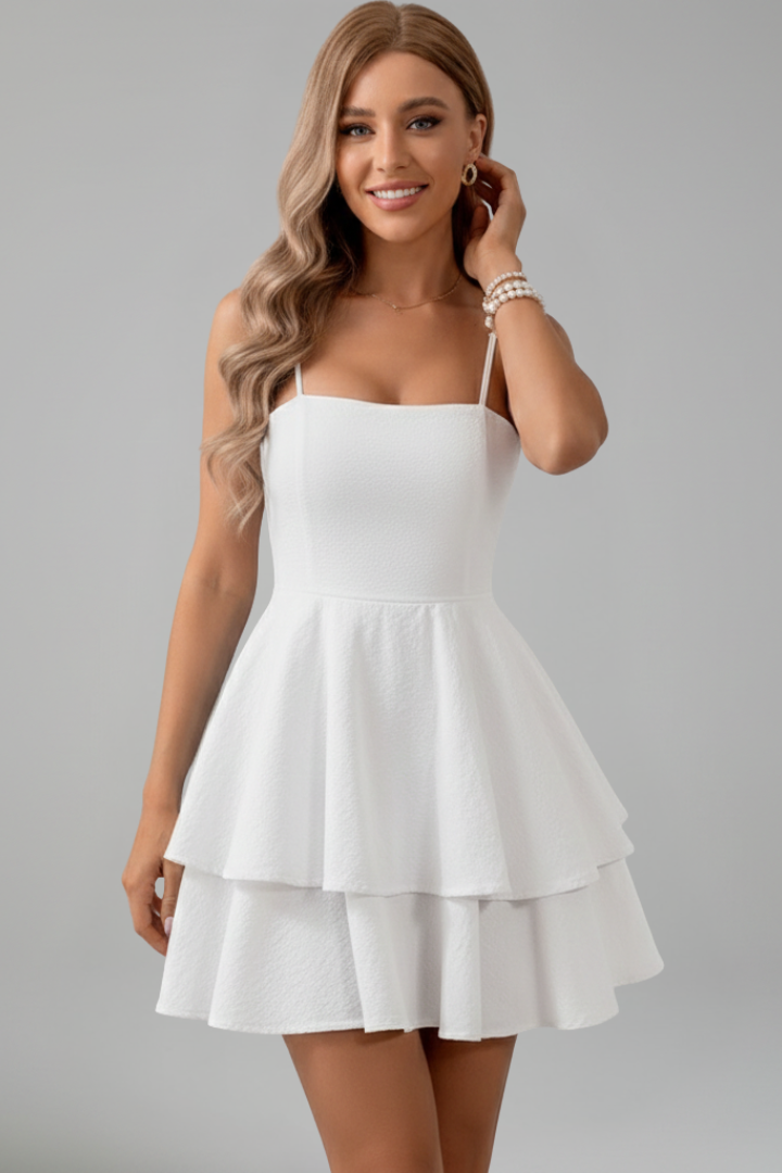 Elvira | Vestido mini de mujer con tirantes finos y falda con vuelo